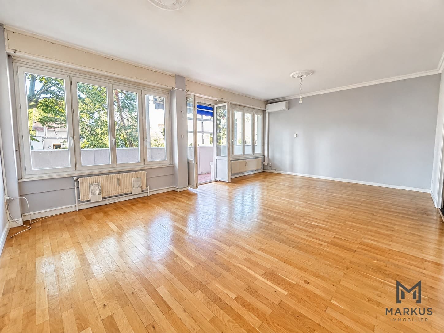 Appartement T3 BIS - 86m² - Grand balcon — Lyon 04