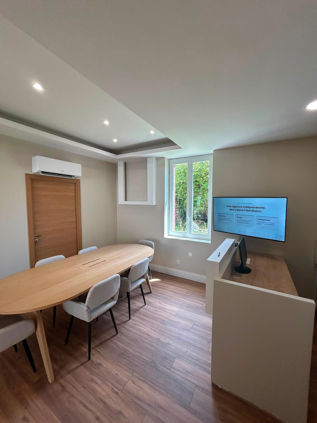 Salle de réunion de l'agence Markus Immobilier à Villeurbanne